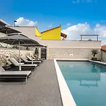 公寓 Fijala Pool-anlage 茨里克韦尼察