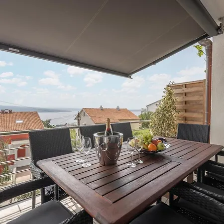 Fijala Pool-anlage Apartman *