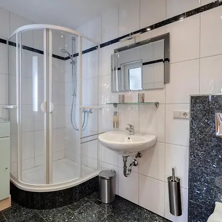 Fijala Pool-anlage *