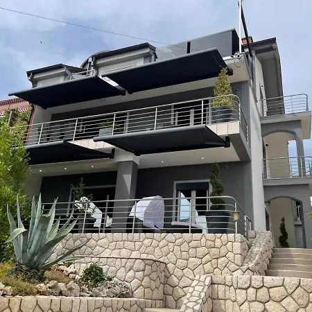 Fijala Pool-anlage Apartman