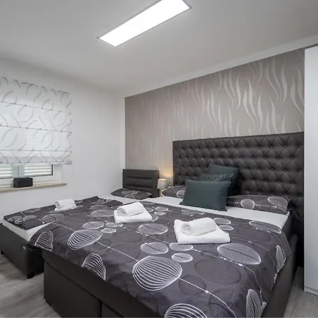 Fijala Pool-anlage * Crikvenica