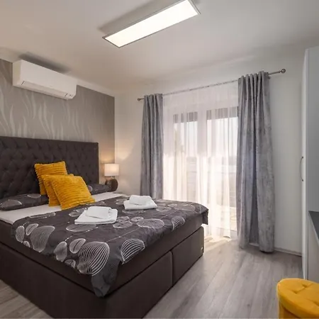 Fijala Pool-anlage Crikvenica