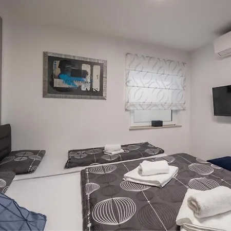 Fijala Pool-anlage Apartment Crikvenica