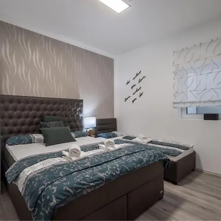 Fijala Pool-anlage * Crikvenica