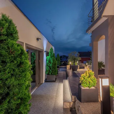 Apartment Fijala Pool-anlage Crikvenica