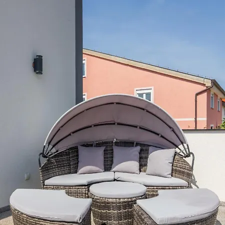 Apartment Fijala Pool-anlage *