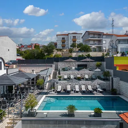 Fijala Pool-anlage
