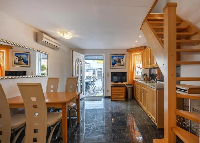 아파트 Fijala Pool-anlage 크리크베니카