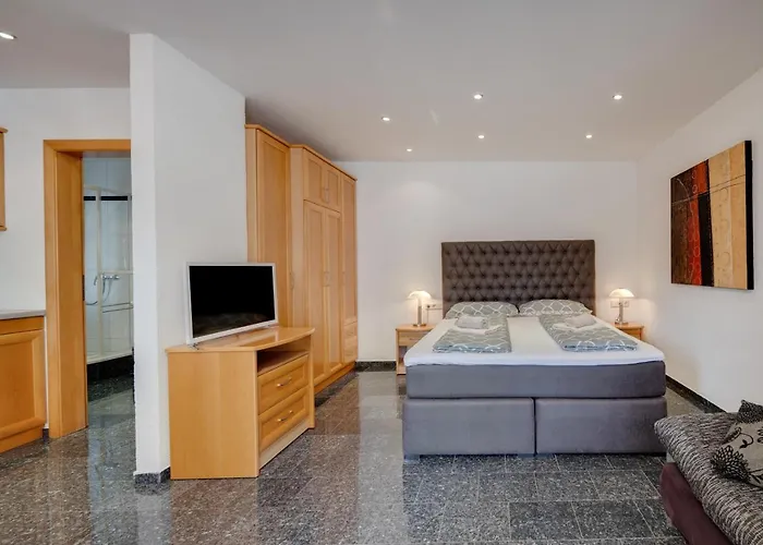 Fijala Pool-anlage 아파트